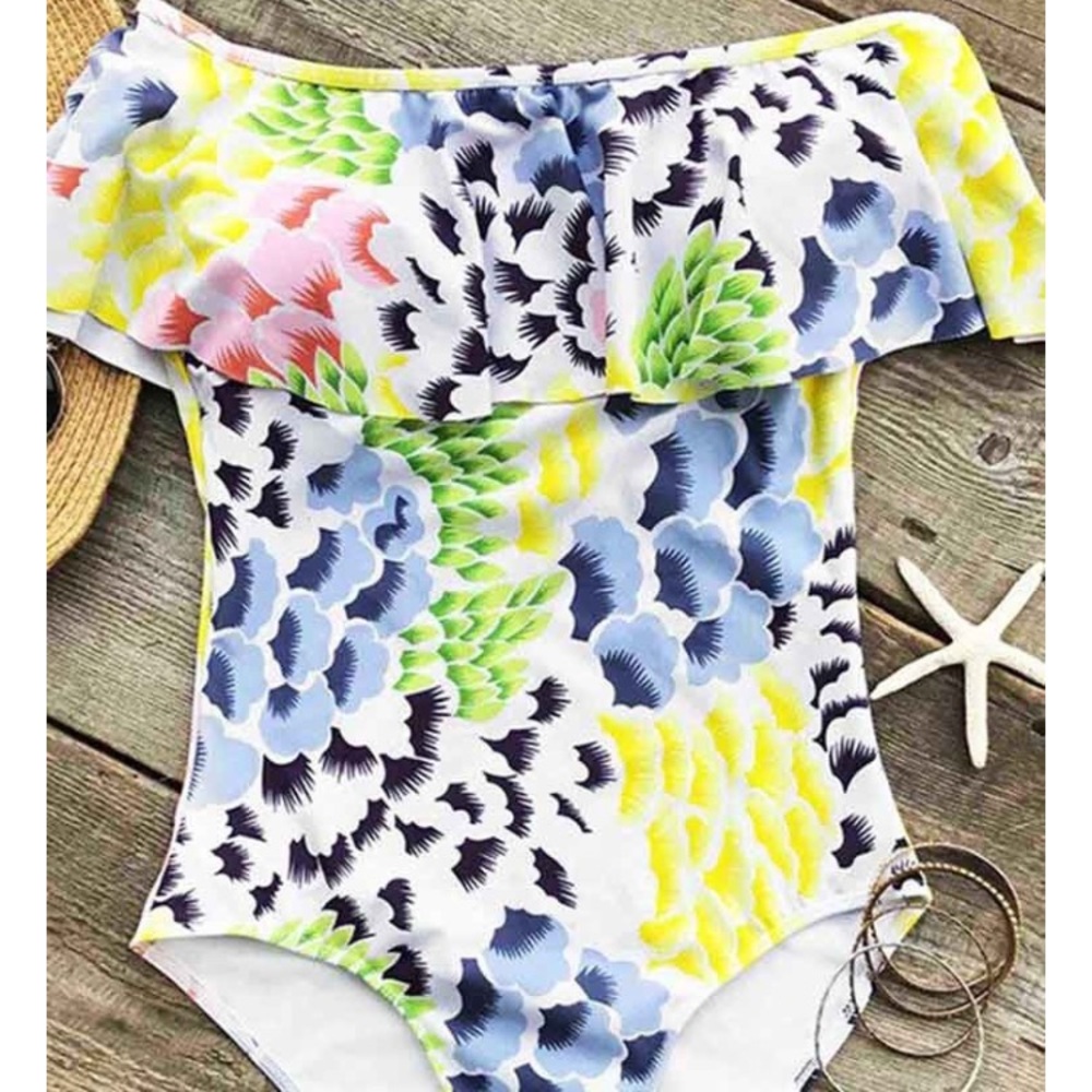 NWT one piece Melodic Blues Cupshe swimsuit